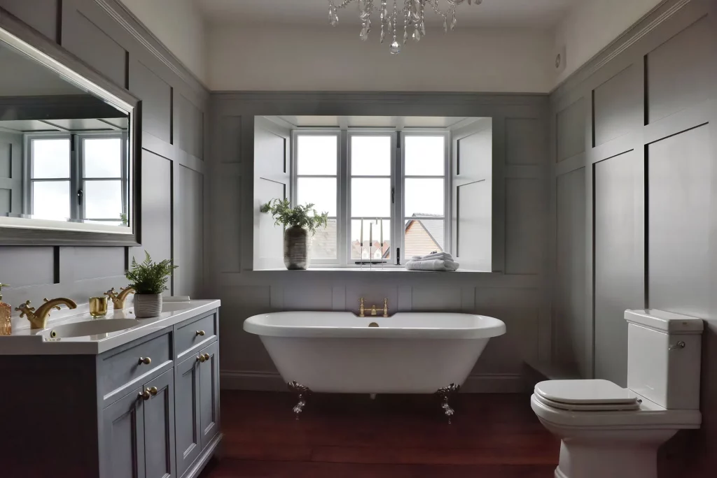 Holmer House – (106)