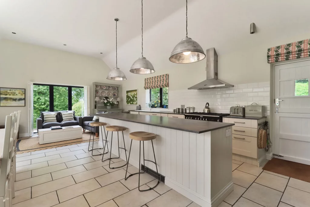 The Barn Kempley Green – (72)