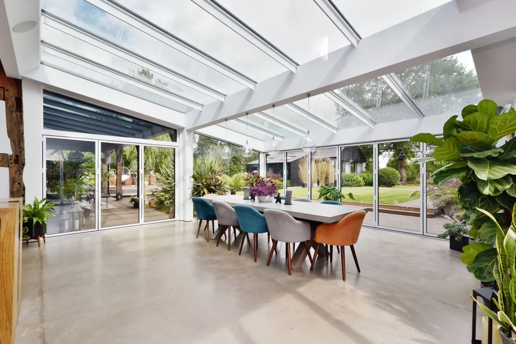 The Warren Kinnersley – 083